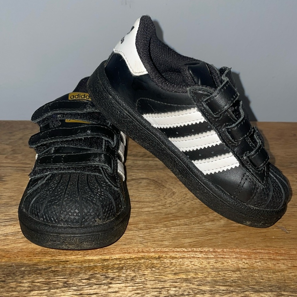🖤Adidas Ortholite toddler size 6 Velcro Runners